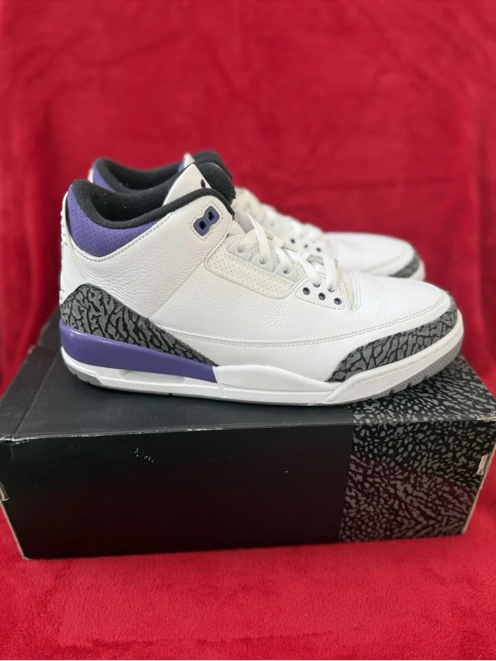 Jordan Men9s White Purple Athletic Shoes